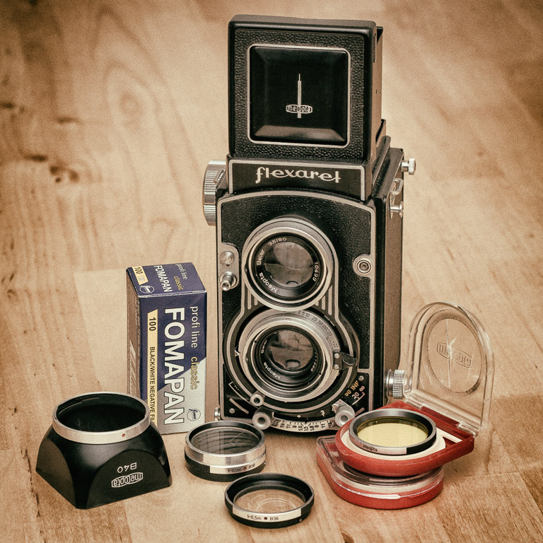 Flexaret film camera